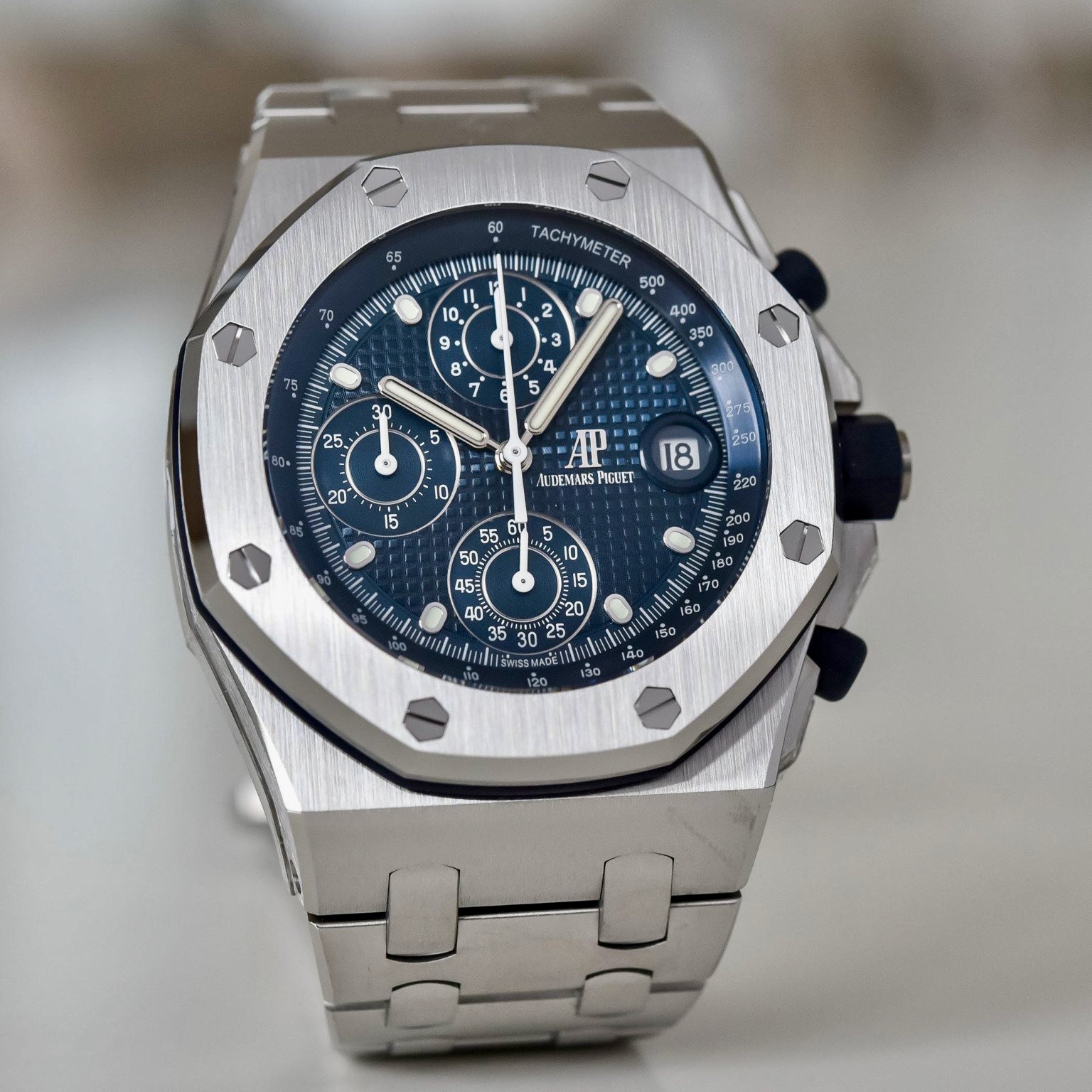Đồng hồ Audemars Piguet Royal Oak Offshore Beast 26238ST Thép 42mm